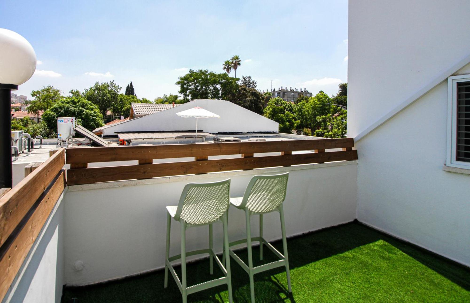 Villa Ono - At Bar Ilan University And Sheba Hospital Qiryat Ono Exterior photo