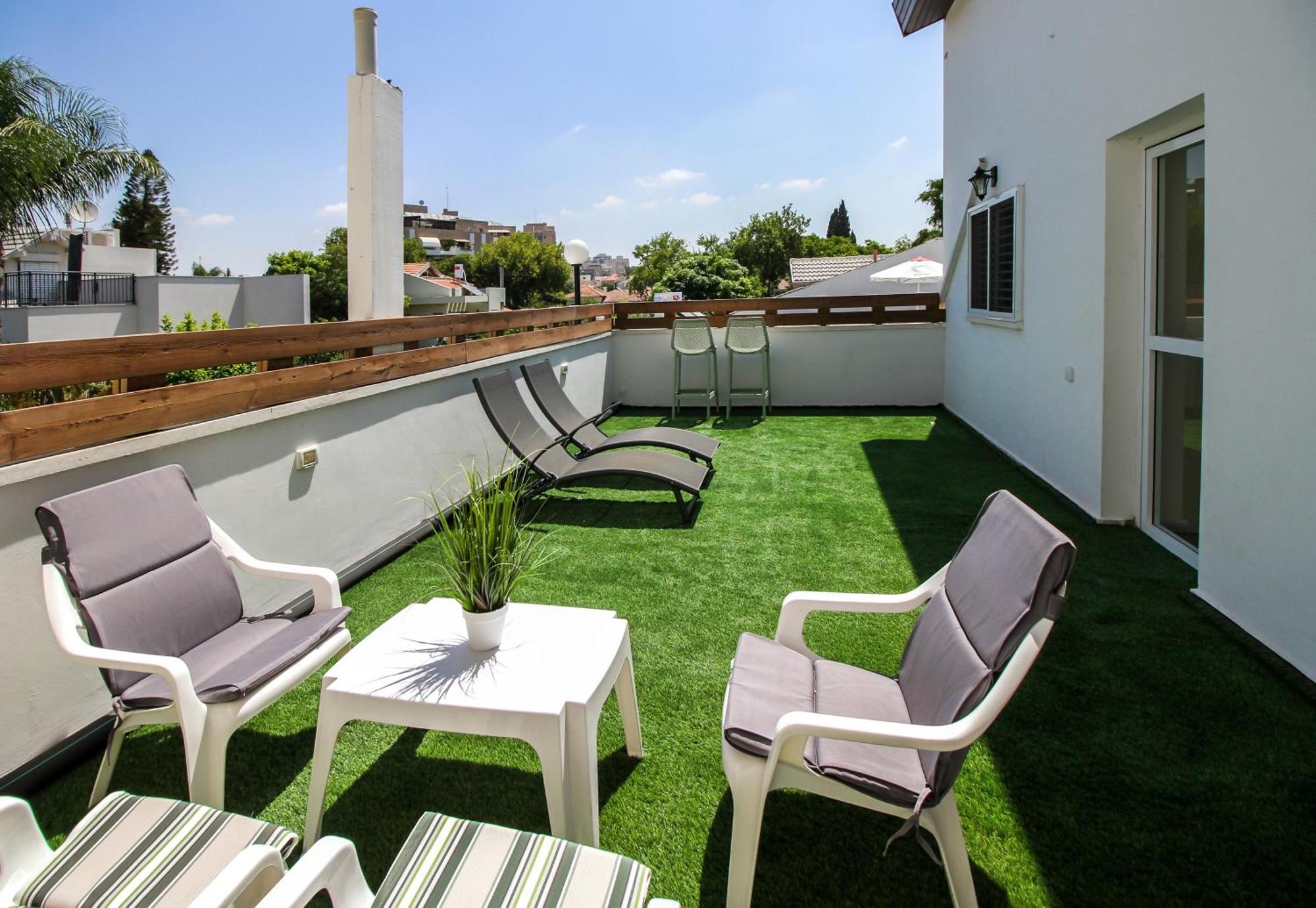Villa Ono - At Bar Ilan University And Sheba Hospital Qiryat Ono Exterior photo