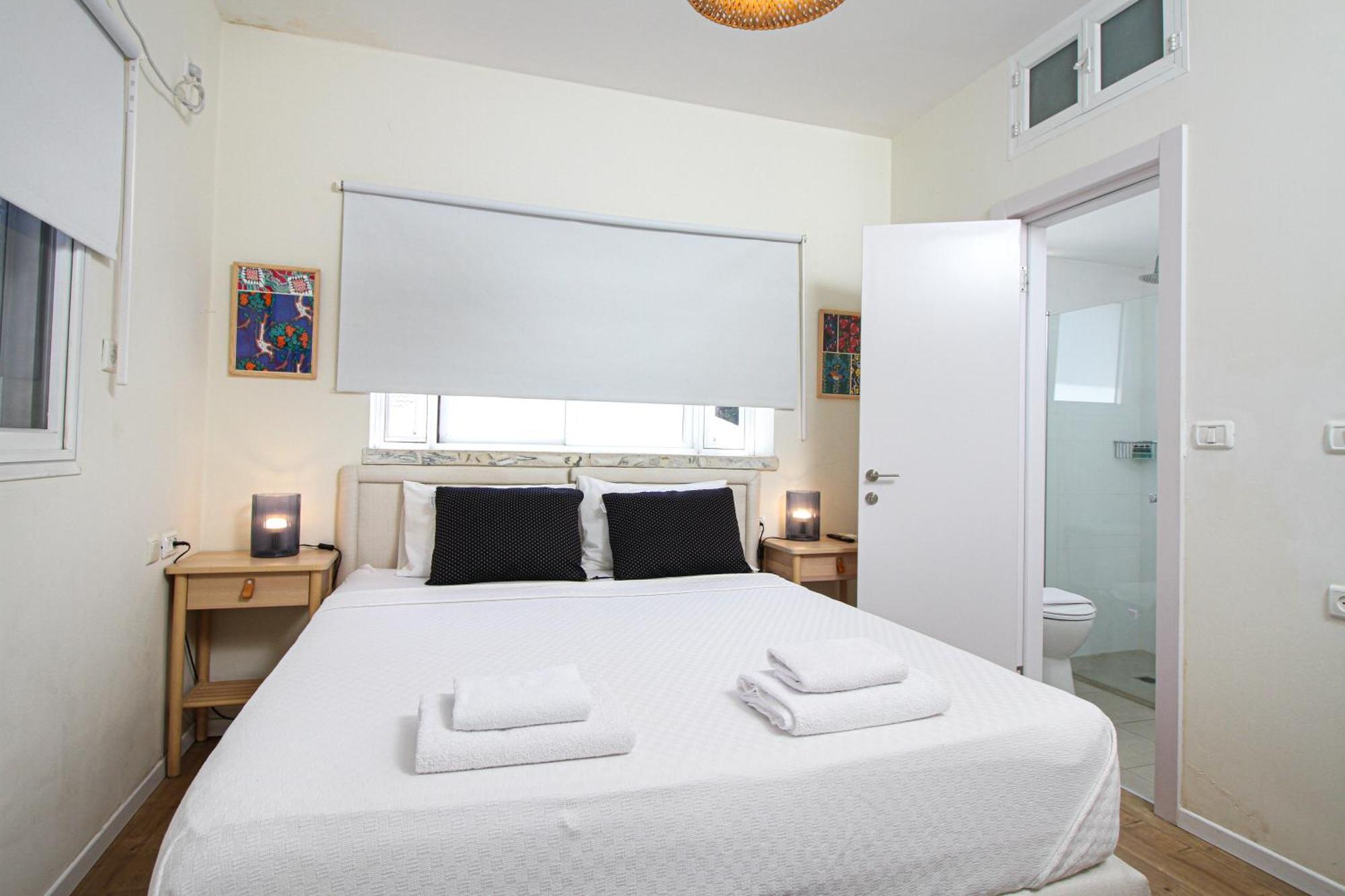 Villa Ono - At Bar Ilan University And Sheba Hospital Qiryat Ono Room photo